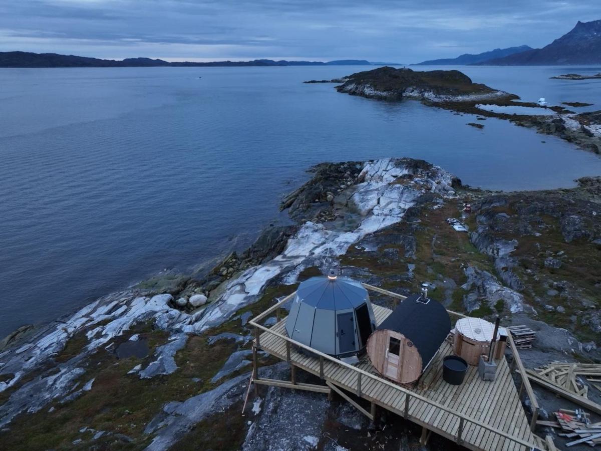 Aurora Hut By Inuktravel Hotel Nuuk Bagian luar foto