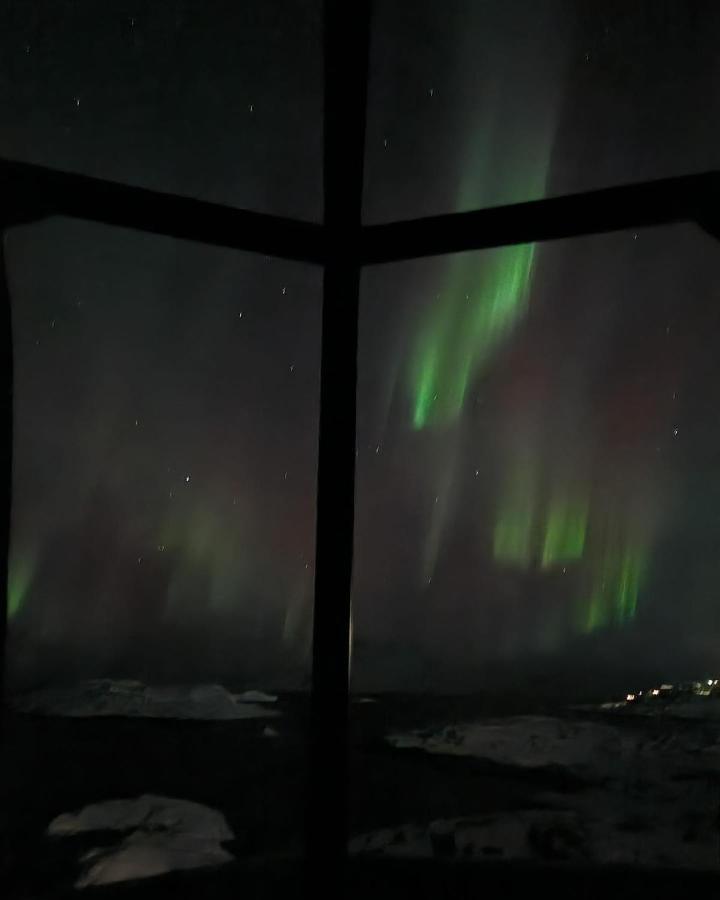 Aurora Hut By Inuktravel Hotel Nuuk Bagian luar foto