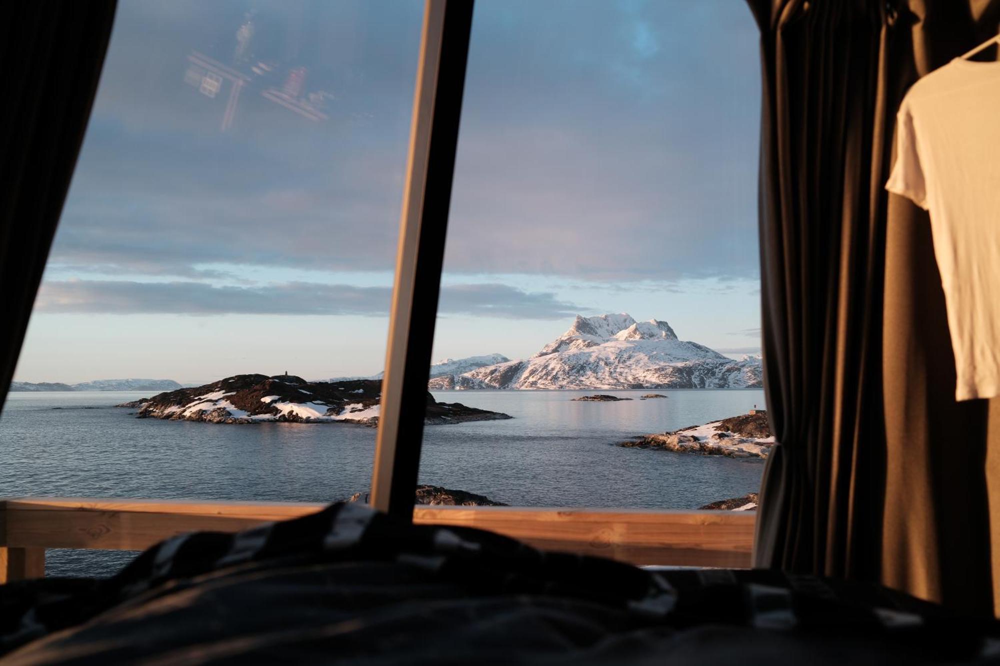 Aurora Hut By Inuktravel Hotel Nuuk Bagian luar foto